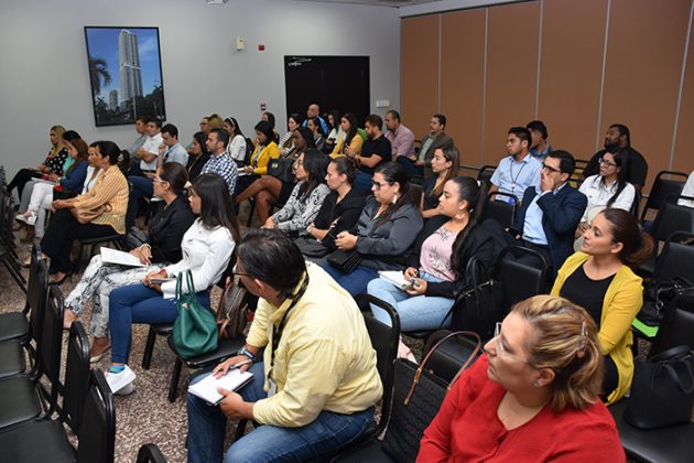 Reunión con expositores de Expo Vivienda 2019 3